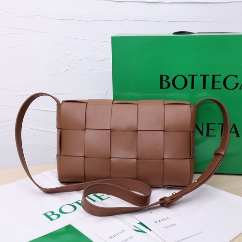 Replica Bottega Veneta BV AAA Quality Messenger Bags For Women #1012402 $100.00 USD for Wholesale