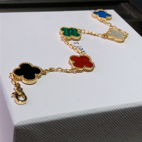 Replica Van Cleef & Arpels Bracelet For Women #1016186 $39.00 USD for Wholesale