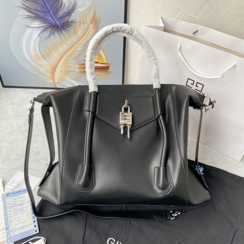 Givenchy AAA Quality Handbags For Women #1021132 $244.63 USD, Wholesale Replica Givenchy AAA Quality Handbags