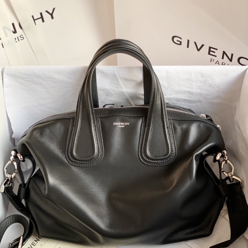 Givenchy AAA Quality Handbags For Women #1021143 $215.00 USD, Wholesale Replica Givenchy AAA Quality Handbags