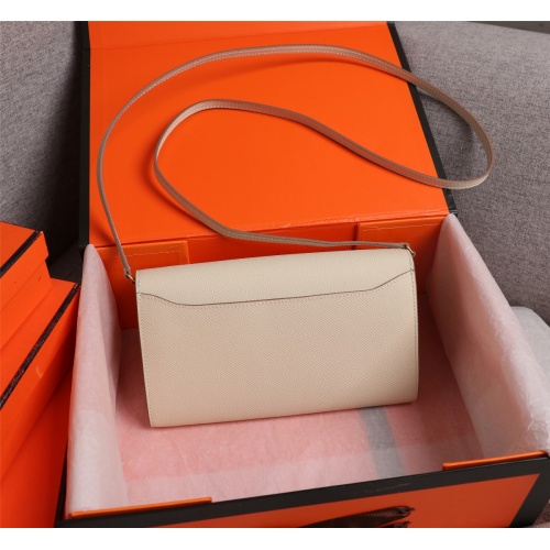 Replica Hermes AAA Quality Messenger Bags For Women #1024922 $175.00 USD for Wholesale