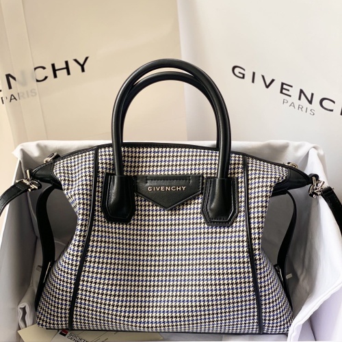 Givenchy AAA Quality Handbags For Women #1038835 $190.00 USD, Wholesale Replica Givenchy AAA Quality Handbags