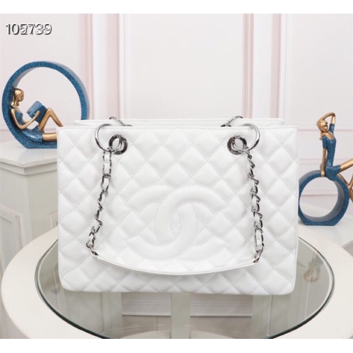 Chanel AAA Quality Shoulder Bags #1038955 $102.00 USD, Wholesale Replica Chanel AAA Quality Shoulder Bags