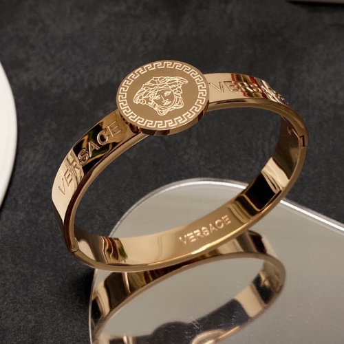 Replica Versace Bracelet #1050534 $29.00 USD for Wholesale