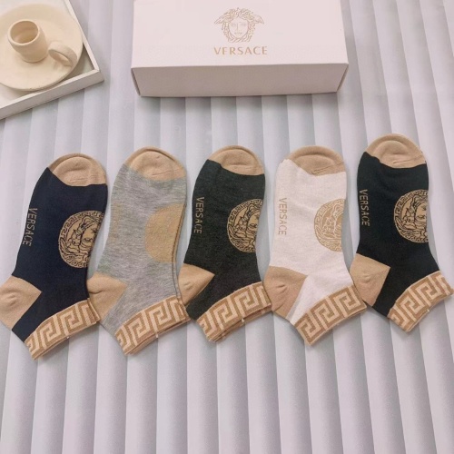 Versace Socks #1055534 $29.00 USD, Wholesale Replica Versace Socks