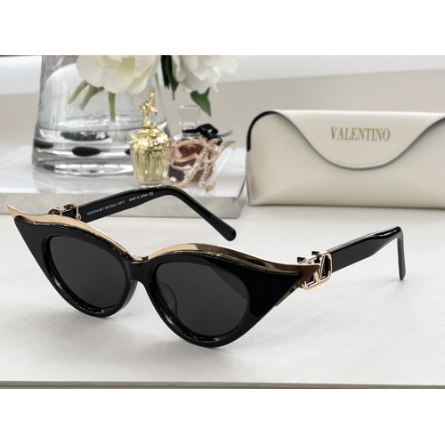 Valentino AAA Quality Sunglasses #1062335 $64.00 USD, Wholesale Replica Valentino AAA Quality Sunglasses