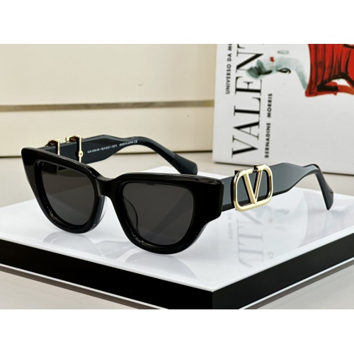 Valentino AAA Quality Sunglasses #1062342 $68.00 USD, Wholesale Replica Valentino AAA Quality Sunglasses