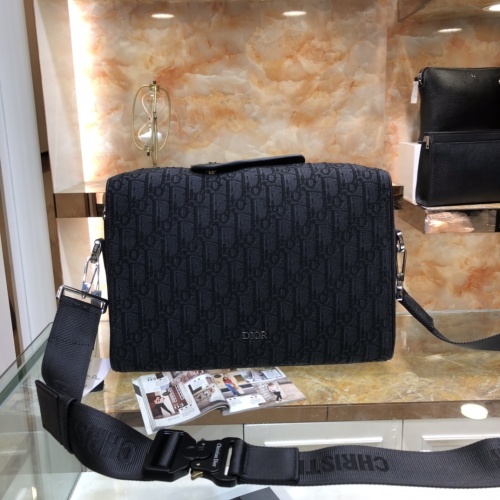 Christian Dior AAA Man Messenger Bags #1064319 $175.00 USD, Wholesale Replica Christian Dior AAA Man Messenger Bags