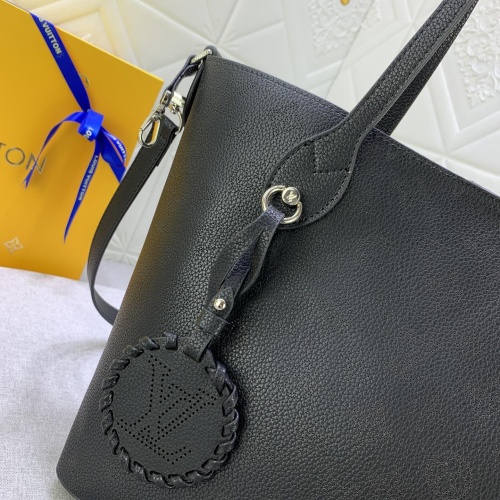 Replica Louis Vuitton AAA Quality Shoulder Bags For Women #1068995 $72.00 USD for Wholesale