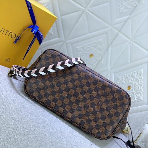 Replica Louis Vuitton AAA Quality Shoulder Bags For Women #1069009 $72.00 USD for Wholesale