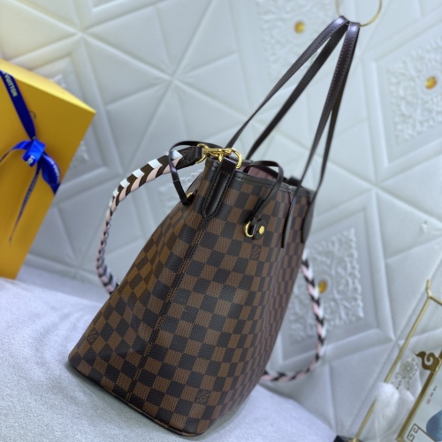 Replica Louis Vuitton AAA Quality Shoulder Bags For Women #1069009 $72.00 USD for Wholesale