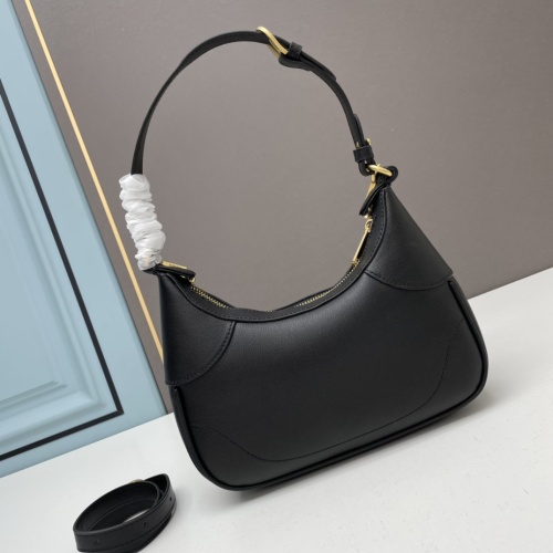 Replica Gucci AAA Quality Shoulder Bags For Women #1069689 $96.00 USD for Wholesale