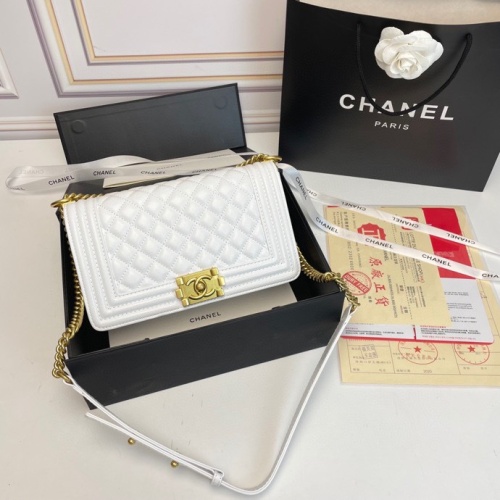 Chanel AAA Quality Messenger Bags For Women #1070237 $85.00 USD, Wholesale Replica Chanel AAA Messenger Bags