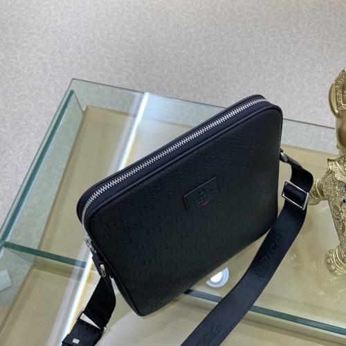 Replica Gucci AAA Man Messenger Bags #1070562 $118.00 USD for Wholesale