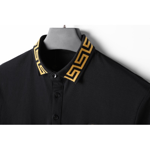 Replica Versace T-Shirts Short Sleeved For Men #1075641 $27.00 USD for Wholesale