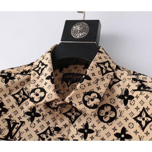 Replica Louis Vuitton LV Shirts Short Sleeved For Men #1079706 $39.00 USD for Wholesale