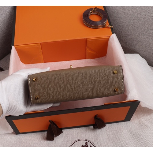 Replica Hermes AAA Quality Messenger Bags For Women #1082872 $82.00 USD for Wholesale