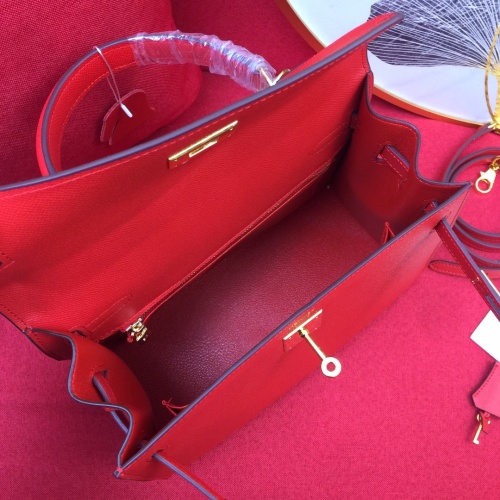 Replica Hermes AAA Quality Messenger Bags For Women #1082915 $92.00 USD for Wholesale