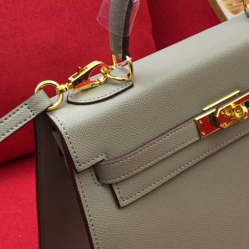 Replica Hermes AAA Quality Messenger Bags For Women #1082930 $98.00 USD for Wholesale