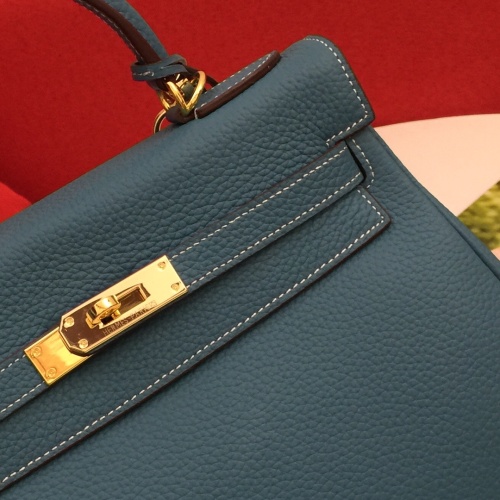 Replica Hermes AAA Quality Messenger Bags For Women #1082943 $82.00 USD for Wholesale