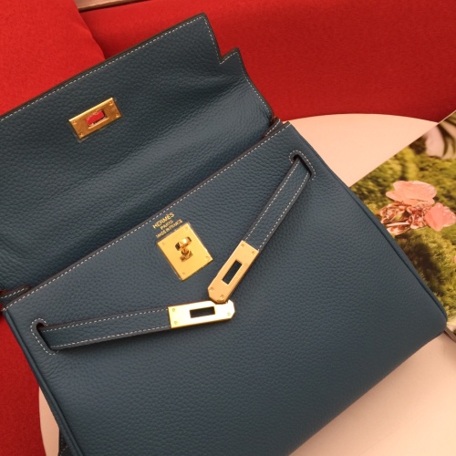 Replica Hermes AAA Quality Messenger Bags For Women #1082944 $88.00 USD for Wholesale