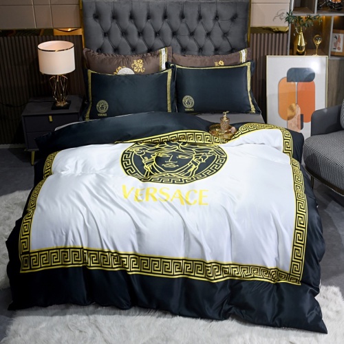 Versace Bedding #1083332 $88.00 USD, Wholesale Replica Versace Bedding