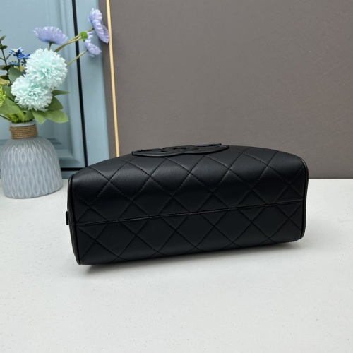 Replica Chanel AAA Quality Handbags For Women #1093775 $82.00 USD for Wholesale