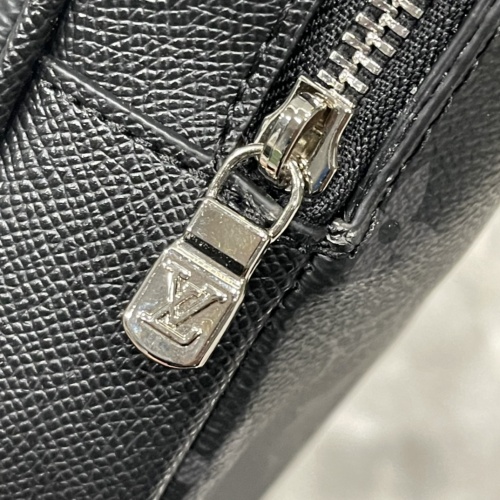 Replica Louis Vuitton AAA Man Messenger Bags #1094423 $64.00 USD for Wholesale