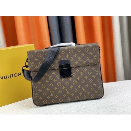 Louis Vuitton AAA Man Messenger Bags #1094435 $72.00 USD, Wholesale Replica Louis Vuitton AAA Man Messenger Bags