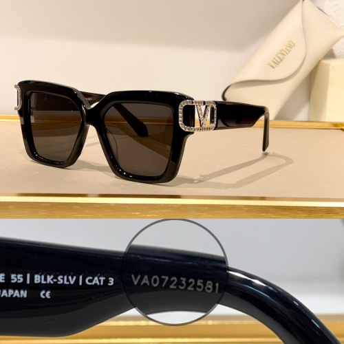 Valentino AAA Quality Sunglasses #1096223 $64.00 USD, Wholesale Replica Valentino AAA Quality Sunglasses