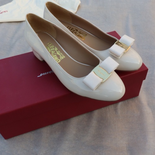 Replica Salvatore Ferragamo Flat Shoes For Women #1099040 $96.00 USD for Wholesale