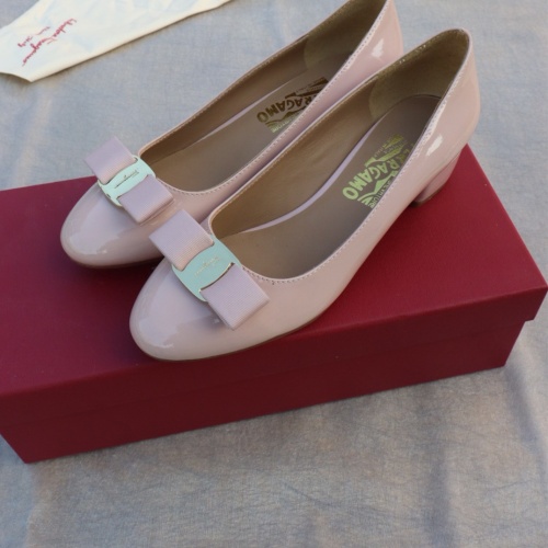 Replica Salvatore Ferragamo Flat Shoes For Women #1099041 $96.00 USD for Wholesale