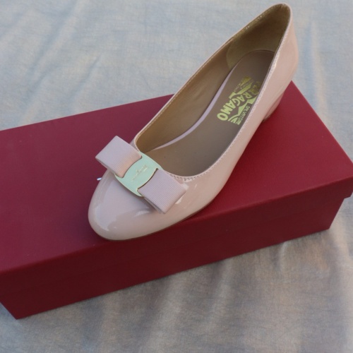 Replica Salvatore Ferragamo Flat Shoes For Women #1099041 $96.00 USD for Wholesale