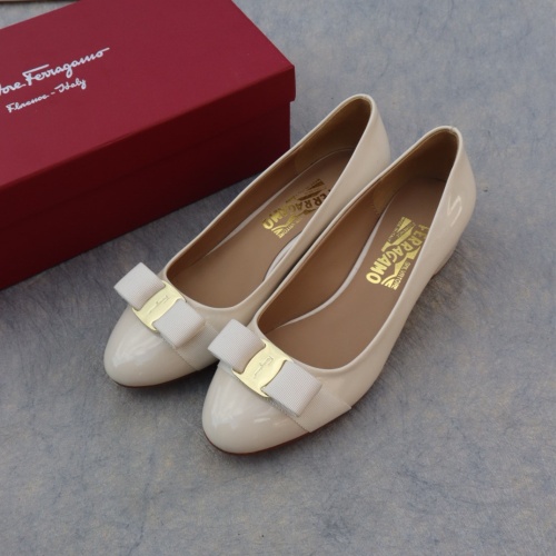 Replica Salvatore Ferragamo Flat Shoes For Women #1099050 $96.00 USD for Wholesale