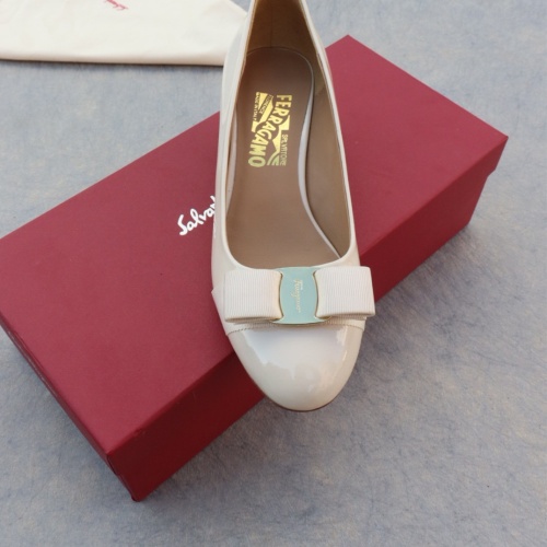 Replica Salvatore Ferragamo Flat Shoes For Women #1099050 $96.00 USD for Wholesale