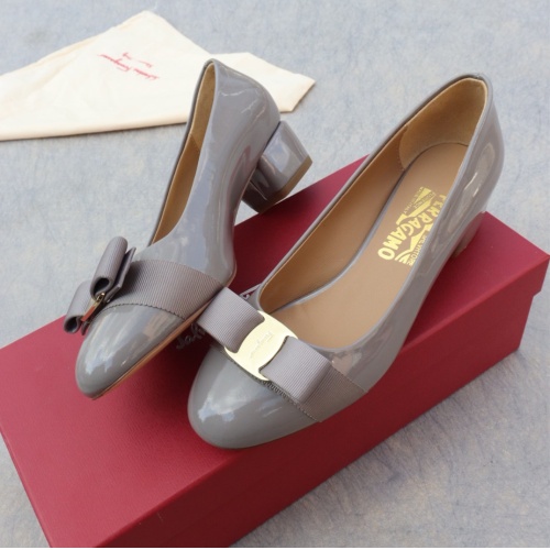 Salvatore Ferragamo Flat Shoes For Women #1099054 $96.00 USD, Wholesale Replica Salvatore Ferragamo Flat Shoes