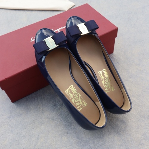 Replica Salvatore Ferragamo Flat Shoes For Women #1099058 $96.00 USD for Wholesale