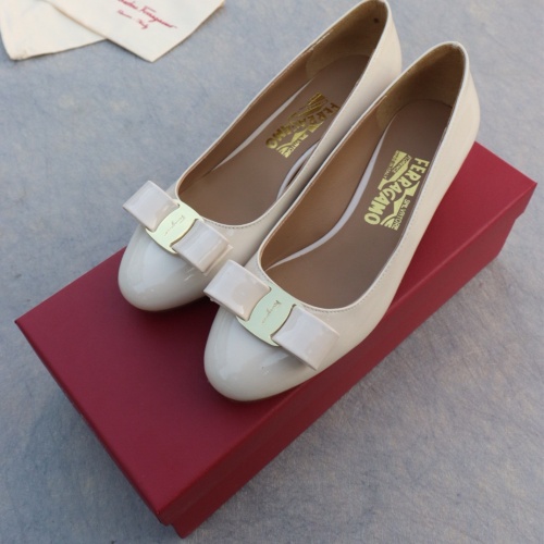 Replica Salvatore Ferragamo Flat Shoes For Women #1099060 $96.00 USD for Wholesale