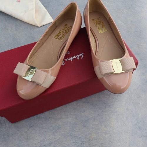 Replica Salvatore Ferragamo Flat Shoes For Women #1099073 $96.00 USD for Wholesale