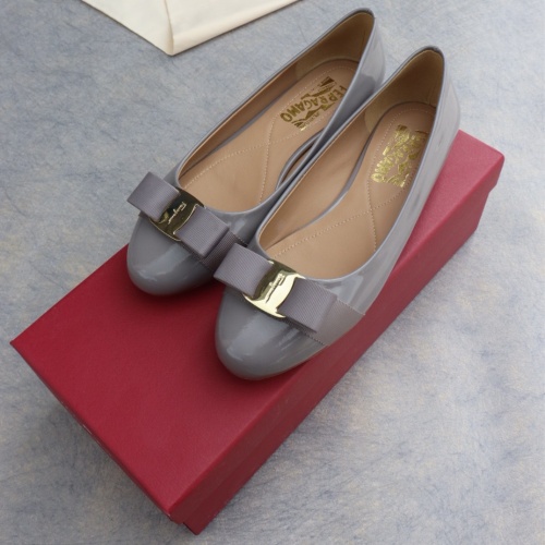 Replica Salvatore Ferragamo Flat Shoes For Women #1099074 $96.00 USD for Wholesale