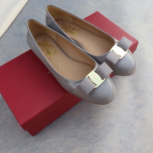 Replica Salvatore Ferragamo Flat Shoes For Women #1099074 $96.00 USD for Wholesale