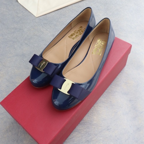 Replica Salvatore Ferragamo Flat Shoes For Women #1099078 $96.00 USD for Wholesale