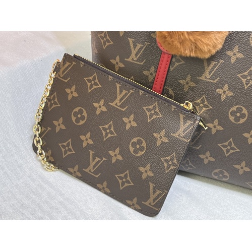 Replica Louis Vuitton AAA Quality Shoulder Bags For Women #1100158 $98.00 USD for Wholesale