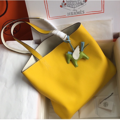 Hermes AAA Quality Shoulder Bags For Women #1113484 $150.00 USD, Wholesale Replica Hermes AAA Quality Shoulder Bags