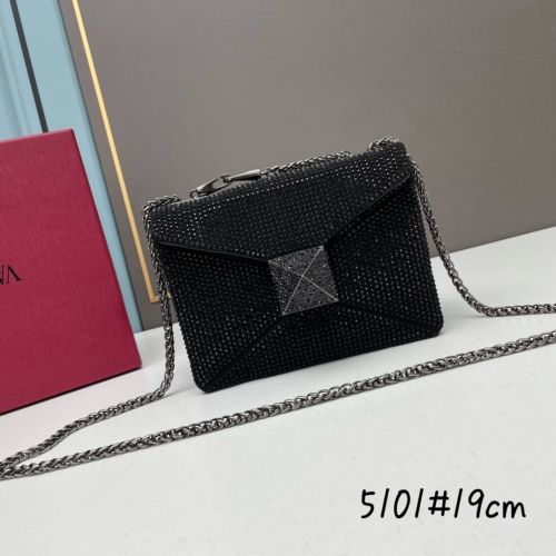 Valentino AAA Quality Messenger Bags For Women #1114919 $115.00 USD, Wholesale Replica Valentino AAA Quality Messenger Bags