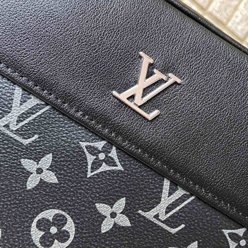 Replica Louis Vuitton AAA Man Messenger Bags #1119494 $72.00 USD for Wholesale