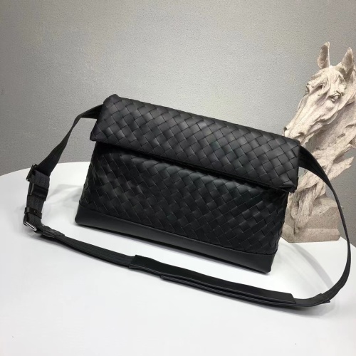 Bottega Veneta AAA Man Messenger Bags #1121707 $202.00 USD, Wholesale Replica Bottega Veneta AAA Man Messenger Bags