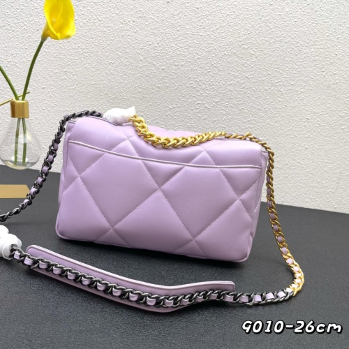 Replica Chanel AAA Quality Messenger Bags For Women #1122135 $92.00 USD for Wholesale