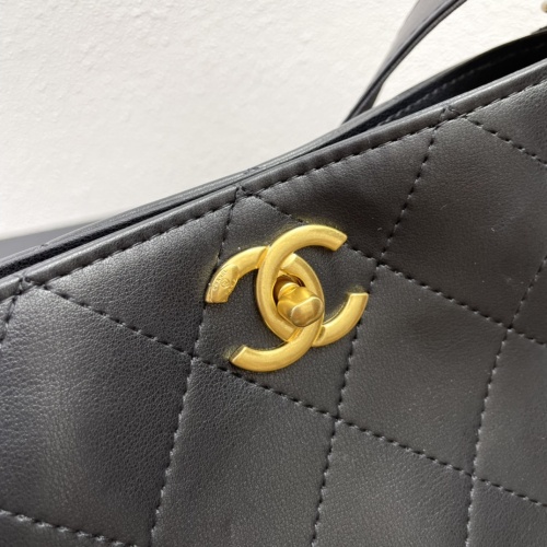 Replica Chanel AAA Quality Messenger Bags For Women #1122138 $96.00 USD for Wholesale