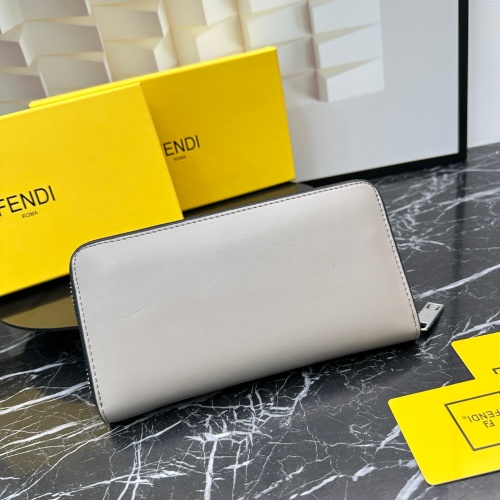 Replica Fendi Wallets For Unisex #1122916 $42.00 USD for Wholesale